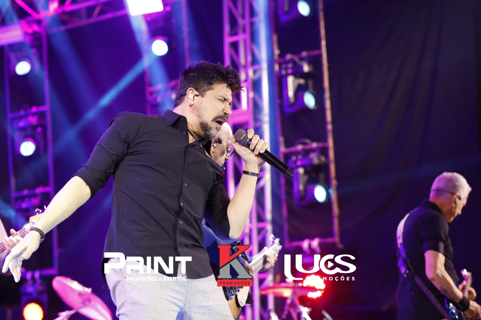 Simplesmente Roupa Nova - Divinópolis/MG